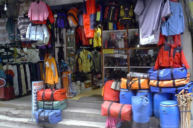 Buying and Renting Trekking Gear in Kathmandu