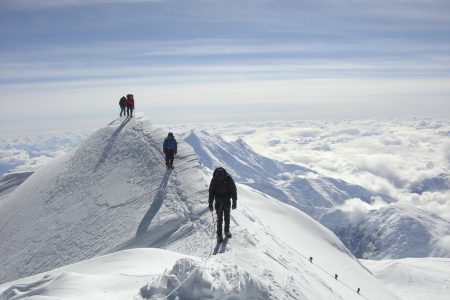 Avoid Alttitude Sickness while trekking