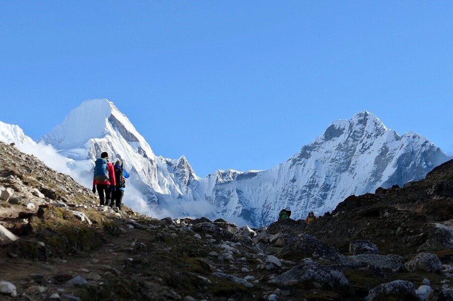 jiri to everest base camp trek altitude profile